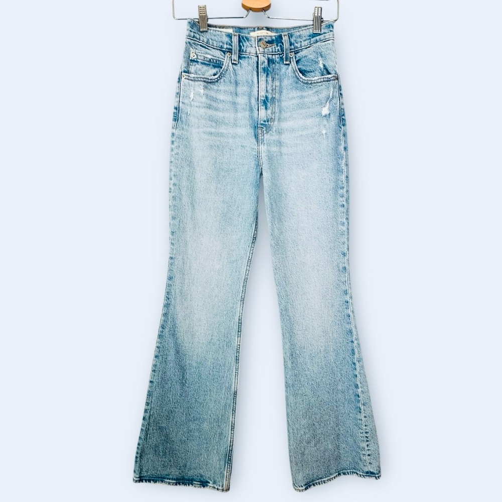 Levi's Premium 70's High Rise Flare Jeans - Picture 3 of 11
